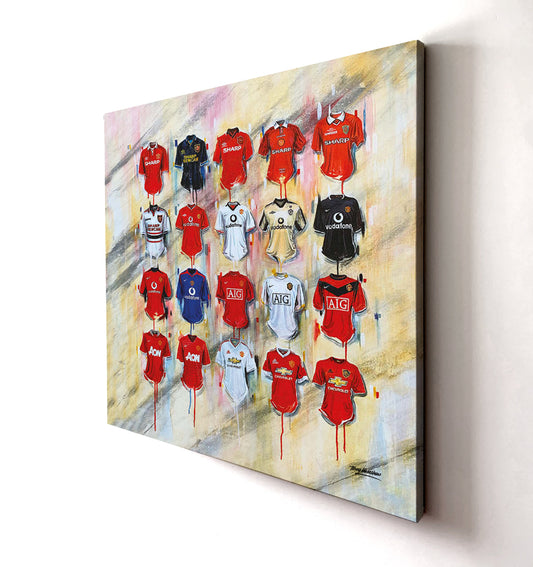 These Red Devils canvases from Terry Kneeshaw feature stunning images of Manchester United and its players, and are available in various sizes (20x20, 30x30 or 40x40) and framed or unframed in a black floating frame. Perfect for any fan or collector, these high-quality canvases add a touch of the Red Devils to your home or office decor.